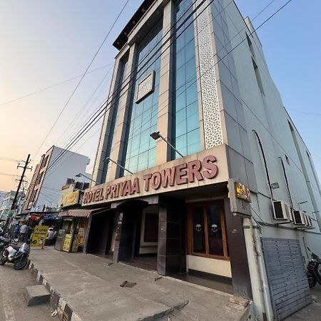Hotel Priya Towers Nāmakkal Kültér fotó